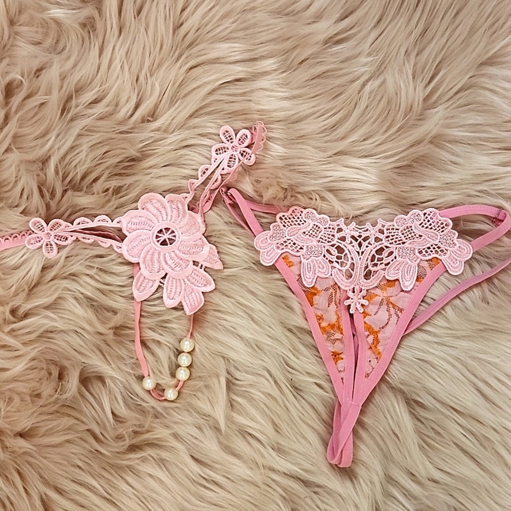 NWOT 2CT BUNDLE ZHIDEAI  NOVELTY G-STRING PANTY-O/S